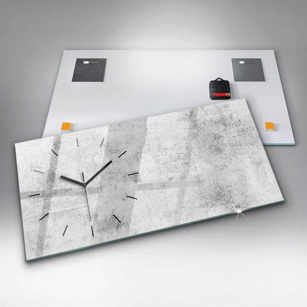 Horizontale Uhr Betonwand