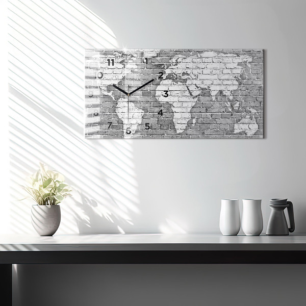 Horizontale Uhr mit motiv Weltkarte an der Wand