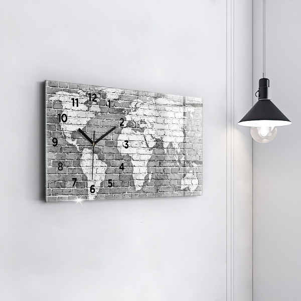 Horizontale Uhr mit motiv Weltkarte an der Wand
