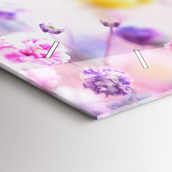 Horizontale Uhr mit motiv Blumen auf einer Wiese