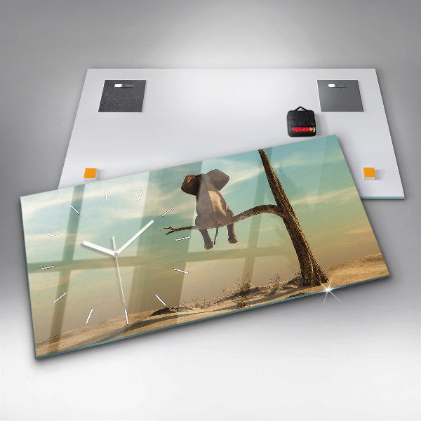 Horizontale Uhr Elefant in einem Baum