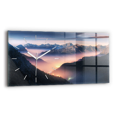 Horizontale Uhr Bergspitzen Landschaft
