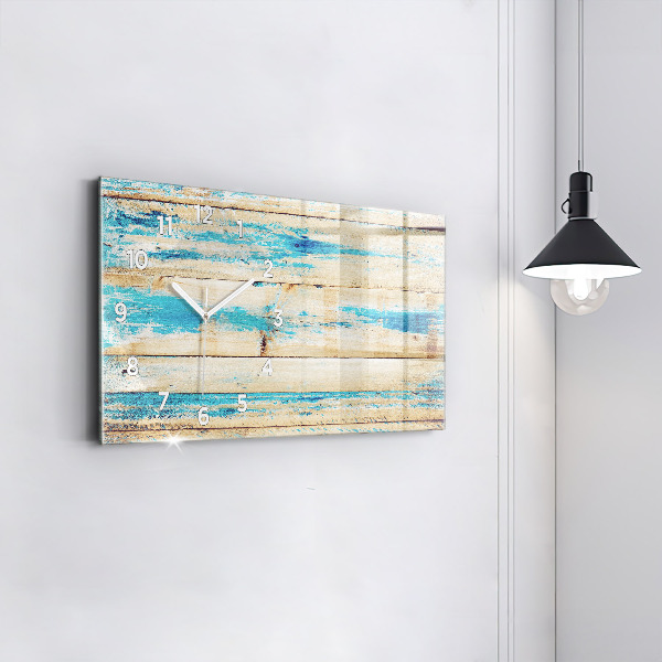 Horizontale Uhr Zerkratztes Holz