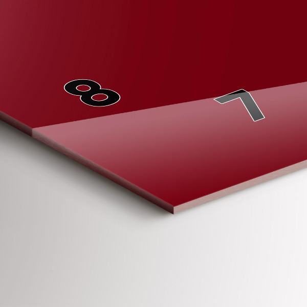 Horizontale Uhr Burgunderrot