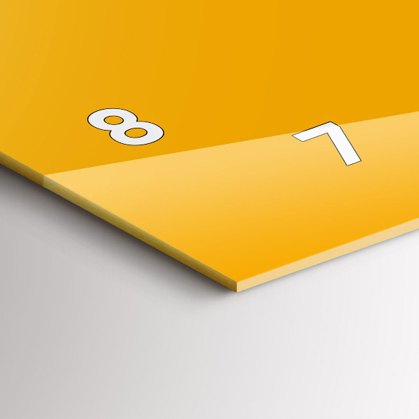 Horizontale Uhr Farbe goldgelb