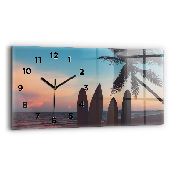Horizontale Uhr Surfen am Strand
