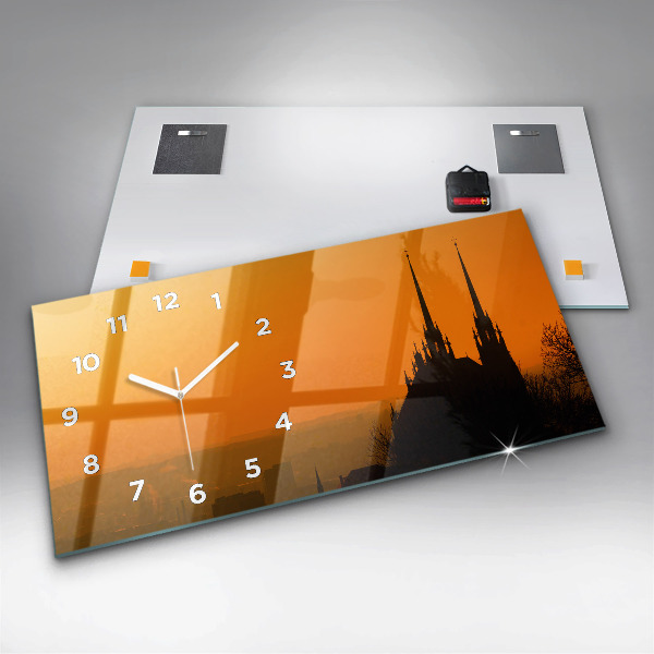 Horizontale Uhr Blick auf die Brünner Kathedrale