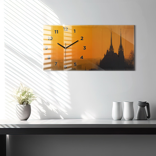 Horizontale Uhr Blick auf die Brünner Kathedrale