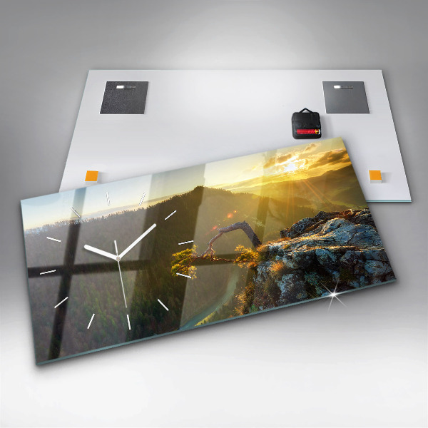 Horizontale Uhr Sonnenuntergang über den Bergen