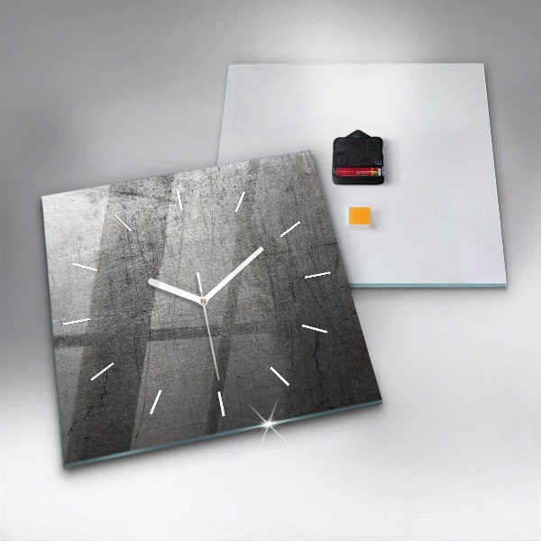 Wanduhr modern quadratisch Metallwand