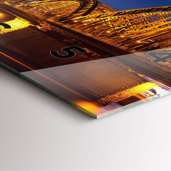 Wanduhr quadratisch mit motiv Brücke in Deutschland