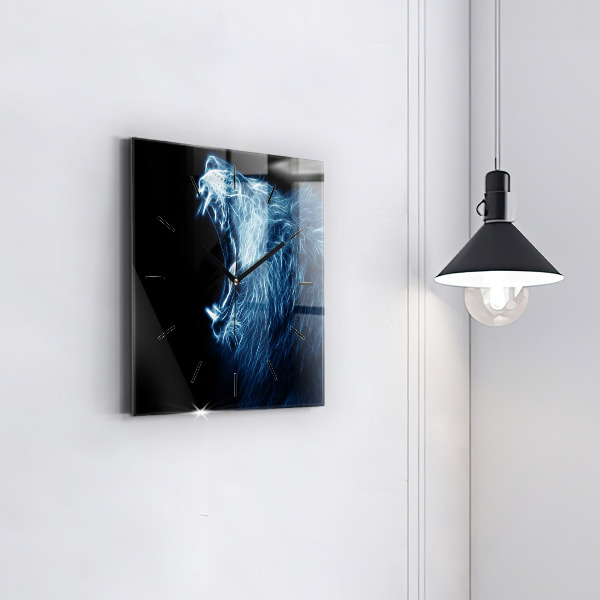 Wanduhr modern quadratisch Körpersprache eines wilden Löwen