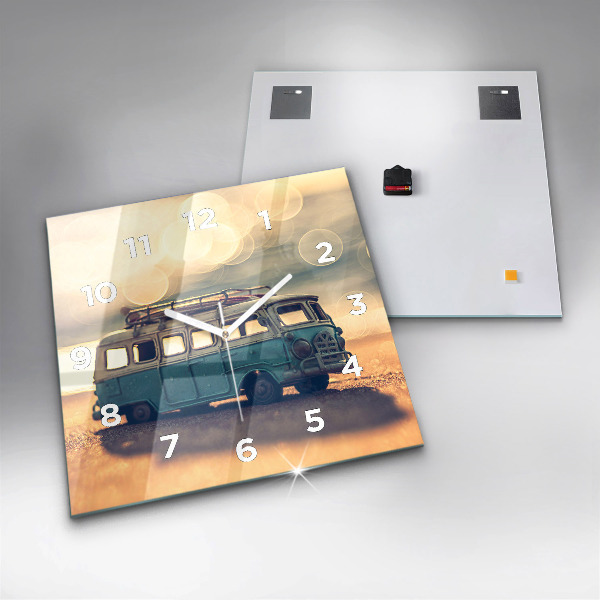 Wanduhr quadratisch Camper am Strand