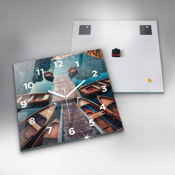 Wanduhr modern quadratisch Plattform und See