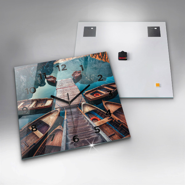 Wanduhr modern quadratisch Plattform und See