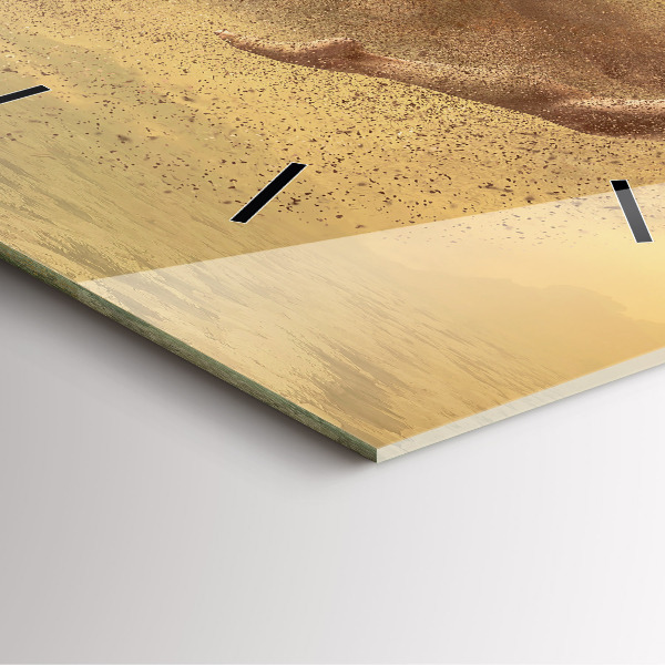 Wanduhr modern quadratisch Frau in Figur