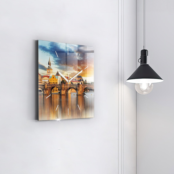 Wanduhr modern quadratisch Panorama über einen Fluss