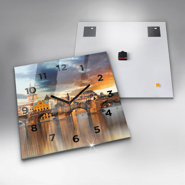 Wanduhr modern quadratisch Panorama über einen Fluss