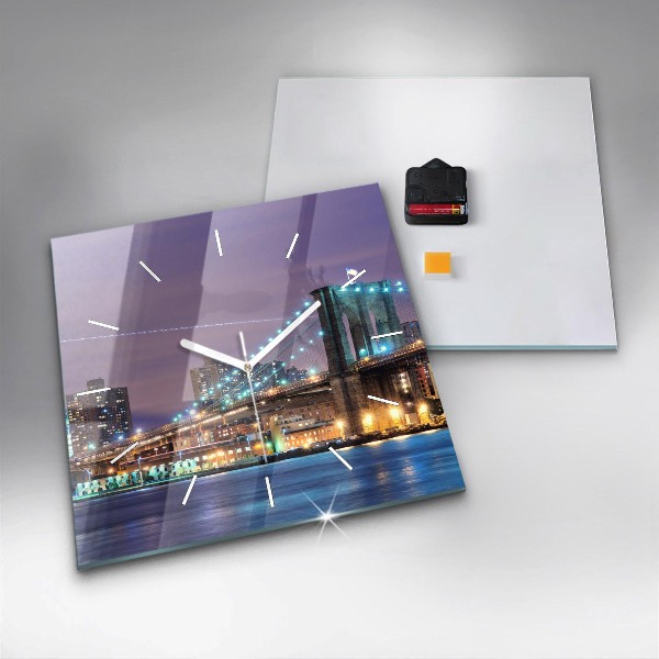Wanduhr modern quadratisch Brooklyn Bridge und East River
