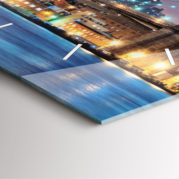 Wanduhr modern quadratisch Brooklyn Bridge und East River