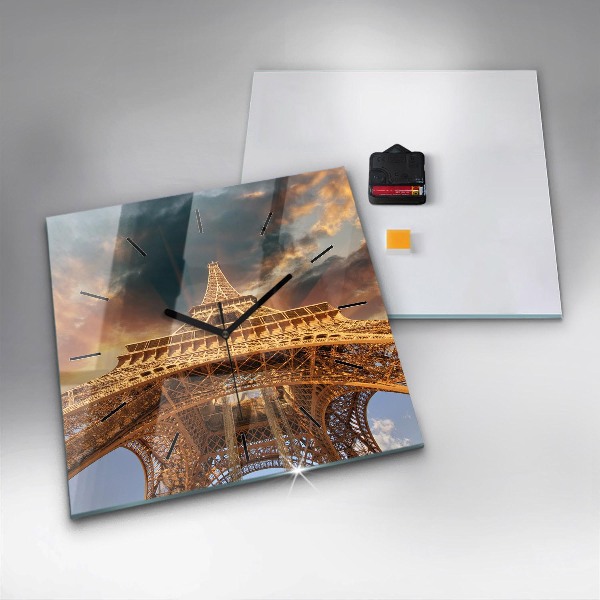 Wanduhr quadratisch Eiffelturm im Sonnenschein