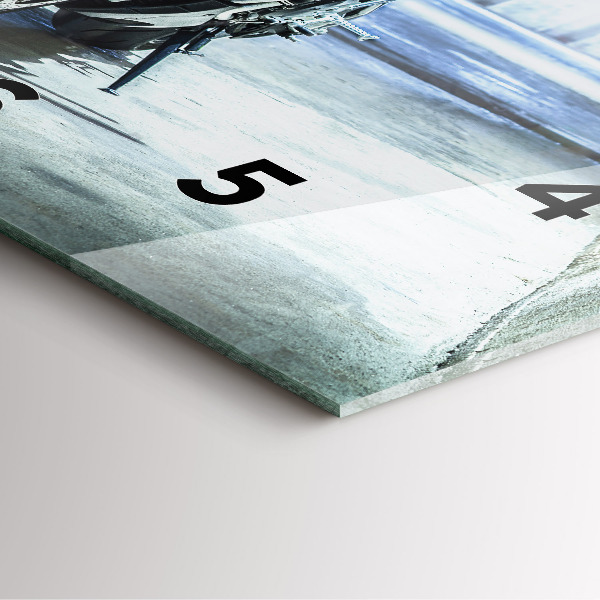 Wanduhr modern quadratisch Motorrad in einer Gasse