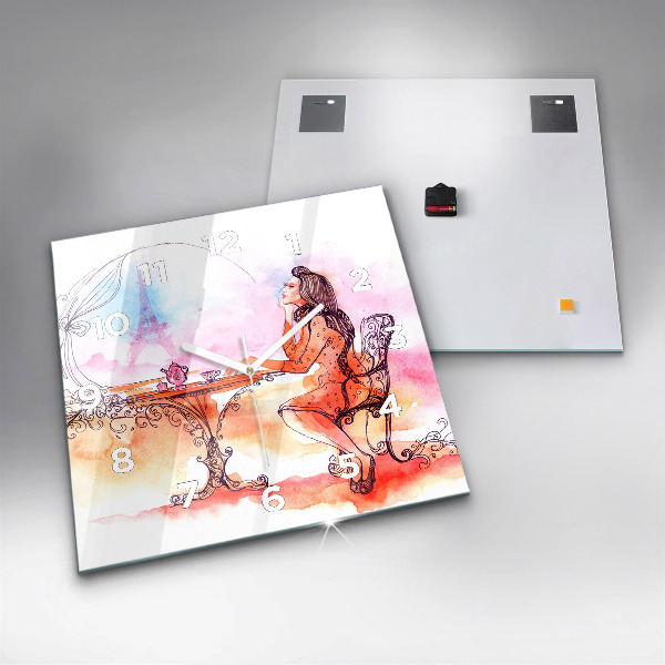 Wanduhr modern quadratisch Frau trinkt Tee