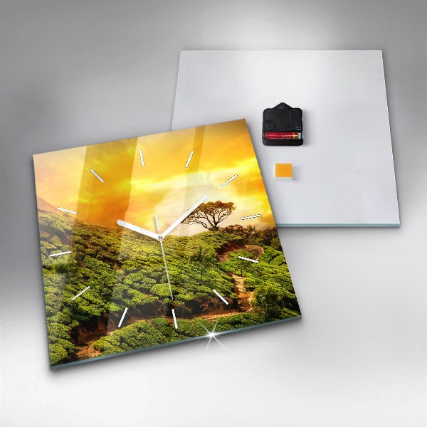 Wanduhr quadratisch mit motiv Tee-Hügel