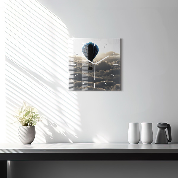 Wanduhr quadratisch mit motiv Luftballon am Himmel