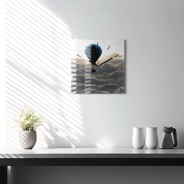 Wanduhr quadratisch mit motiv Luftballon am Himmel