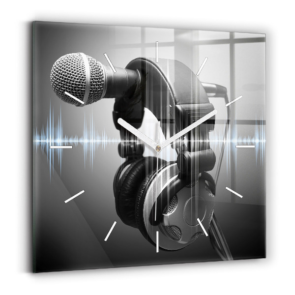Wanduhr modern quadratisch Mikrofon und Kopfhörer
