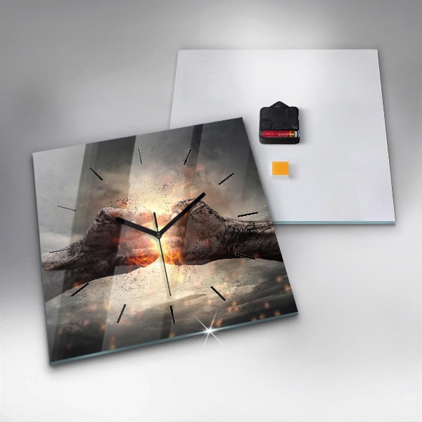 Wanduhr quadratisch mit motiv Fäuste Macht