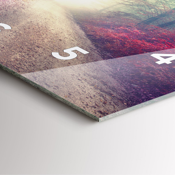 Wanduhr quadratisch mit motiv Herbststraße Waldnebel