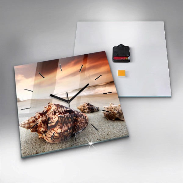 Wanduhr quadratisch Muschel am Strand