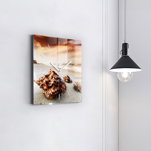 Wanduhr quadratisch Muschel am Strand