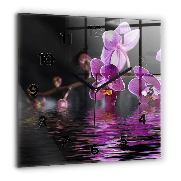 Wanduhr modern quadratisch Orchideenblüte auf dem Wasser
