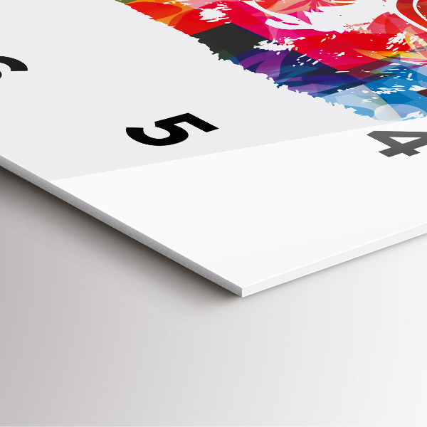 Wanduhr modern quadratisch Bärenkopf