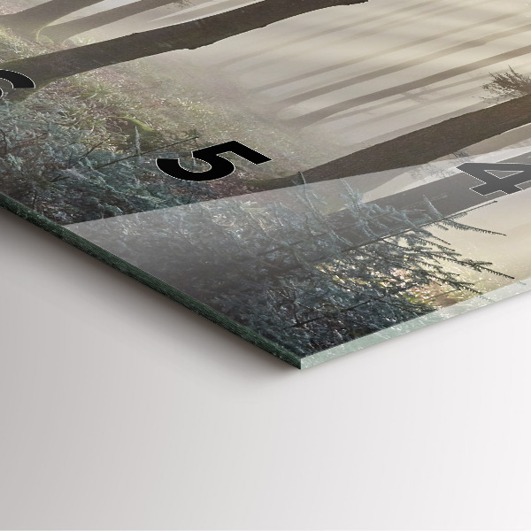 Wanduhr quadratisch Wald im Nebel