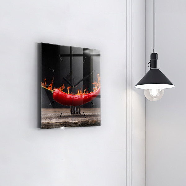 Wanduhr modern quadratisch Peperoni-Schote