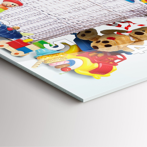 Wanduhr quadratisch mit motiv Weidenkorb mit Spielzeug