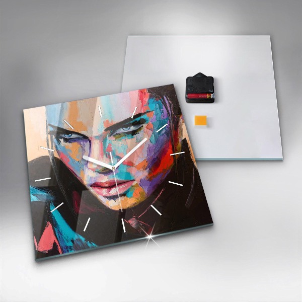 Wanduhr modern quadratisch Porträt einer Frau