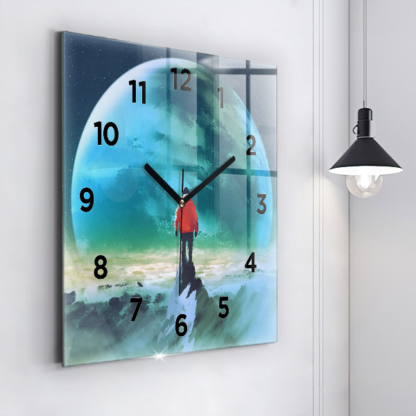 Wanduhr modern quadratisch Mann auf dem Mond
