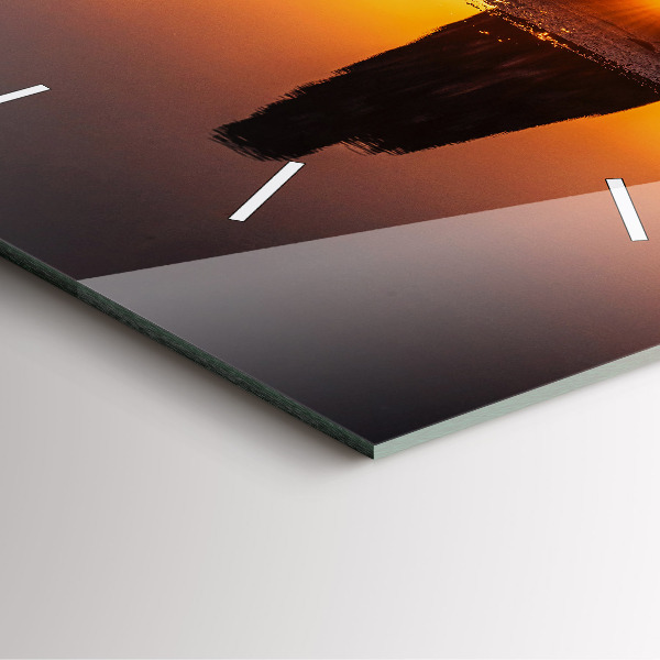 Wanduhr modern quadratisch Läufer und Sonnenuntergang