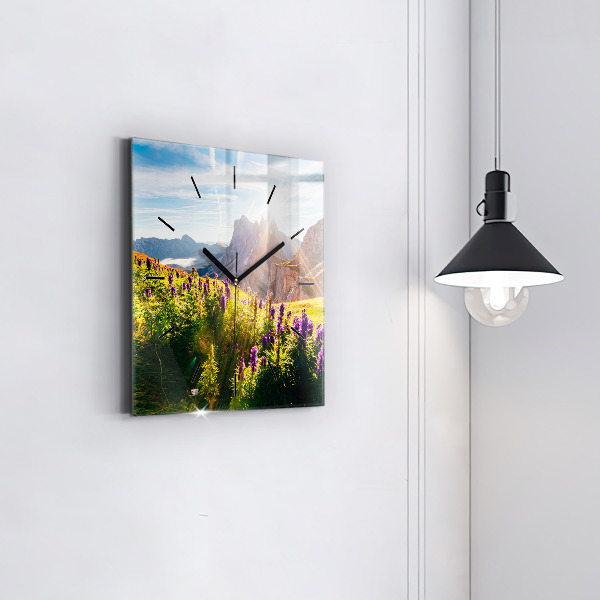Wanduhr quadratisch Lavendelwiese
