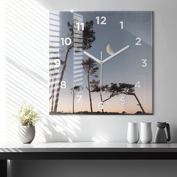 Wanduhr quadratisch mit motiv Mondsichel und Bäume