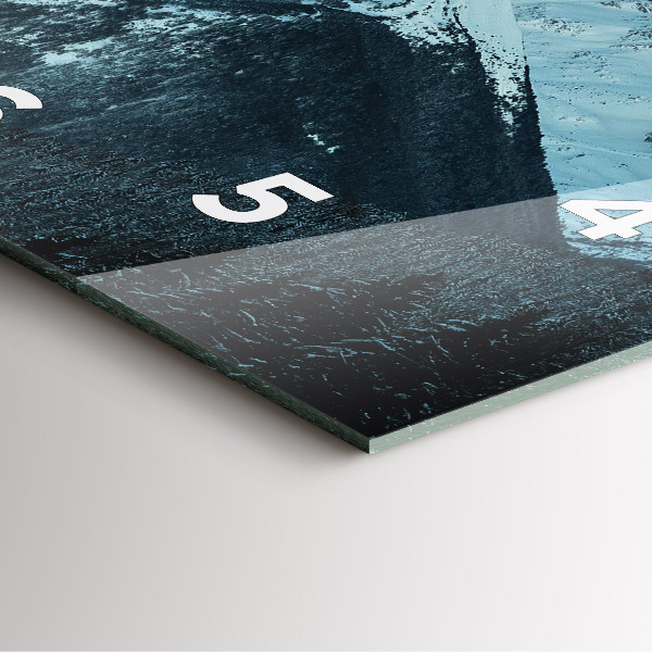 Wanduhr quadratisch Bergkette im Winter