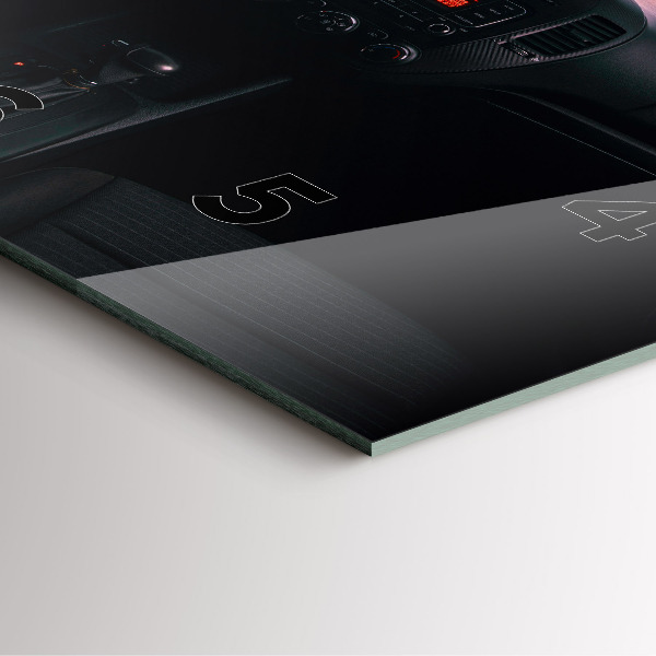 Wanduhr modern quadratisch Auto in Tokio