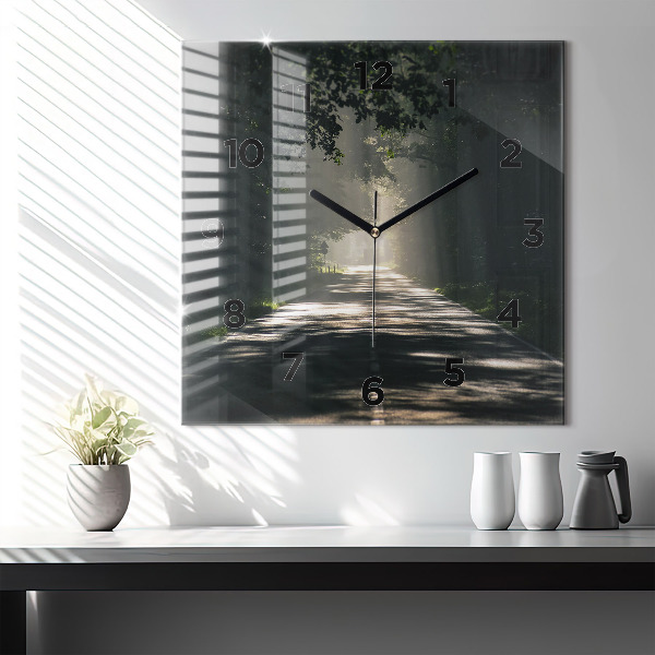 Wanduhr quadratisch mit motiv Waldweg und Sonnenschlieren
