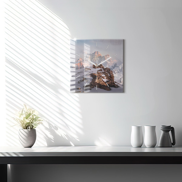 Wanduhr modern quadratisch Berg mit Schnee bedeckt