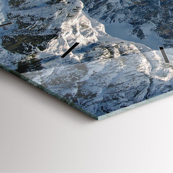 Wanduhr quadratisch Berge unter dem blauen Himmel